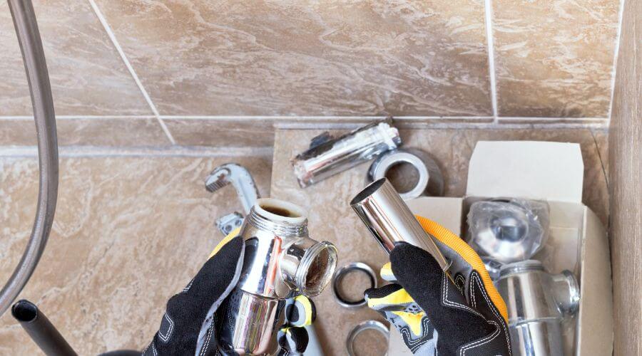 Professional gutter cleaning in Eau Claire, MI